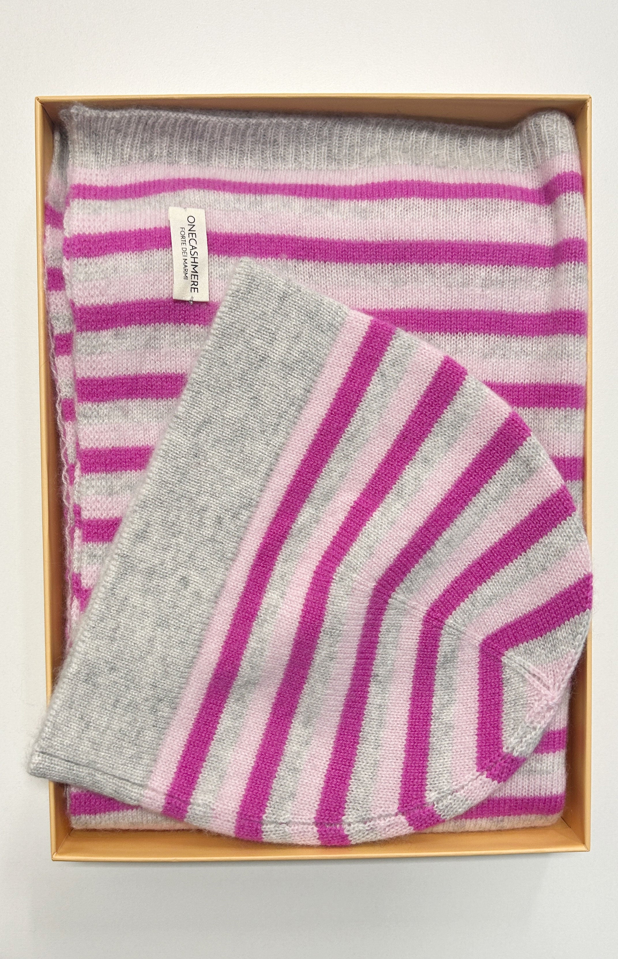 Wrapables Set Sciarpa E Cappello Per Bambini – Motivo Renna – Beige – Lana E Cotone – Età 3-8 Anni