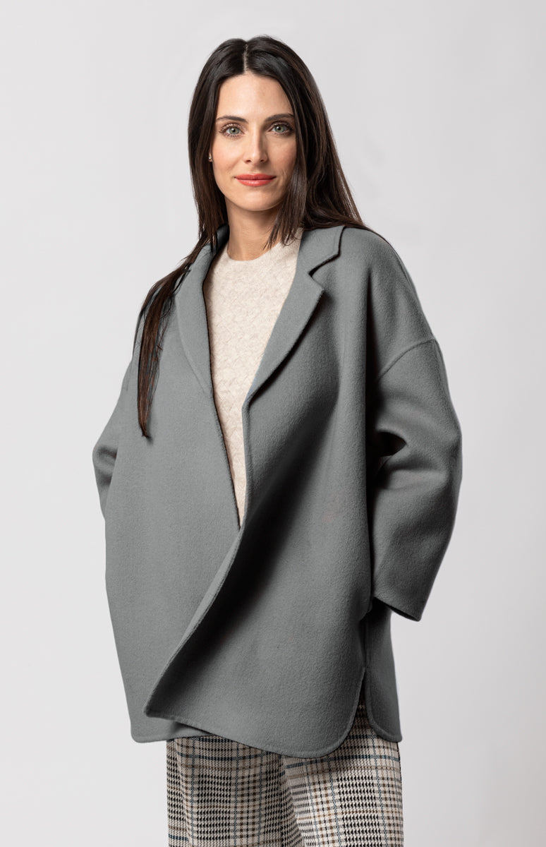 Cappotto Corto con Eco Pelliccia / Beige Cappotto Corto con Eco Pelliccia / Beige