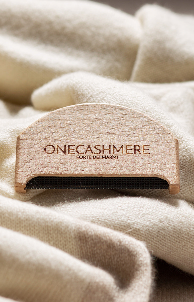 Pettine rimuovi palline  Cura del Cashmere – ONECASHMERE